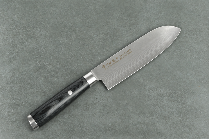 Damast Santokumesser– 18cm Klinge und 69 Schichten Damaststahl