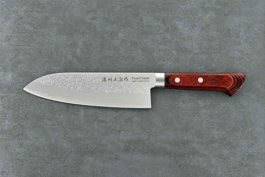 Santokumesser 17 cm – Japanischer Klingenstahl | Brauner Holzgriff