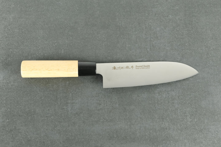 Leichtes Japanisches Santokumesser – 17 cm Klinge