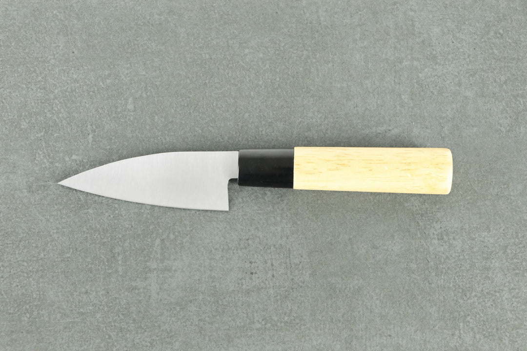 Japanisches Petty-Messer – 9 cm Klinge mit hellem Holzgriff