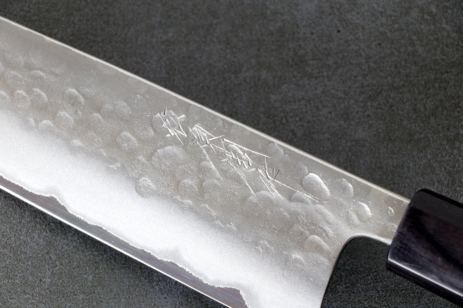 Bunka Messer gehämmerte Oberfläche